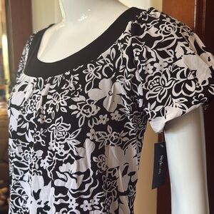 NWT Style&Co size small Floral Black and White Women's Top